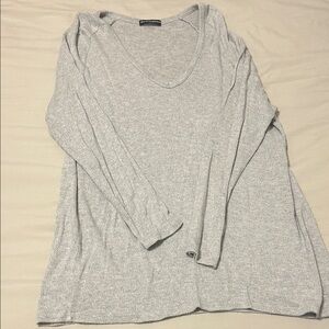 Brandy Melville Light Gray Long Sleeve Top